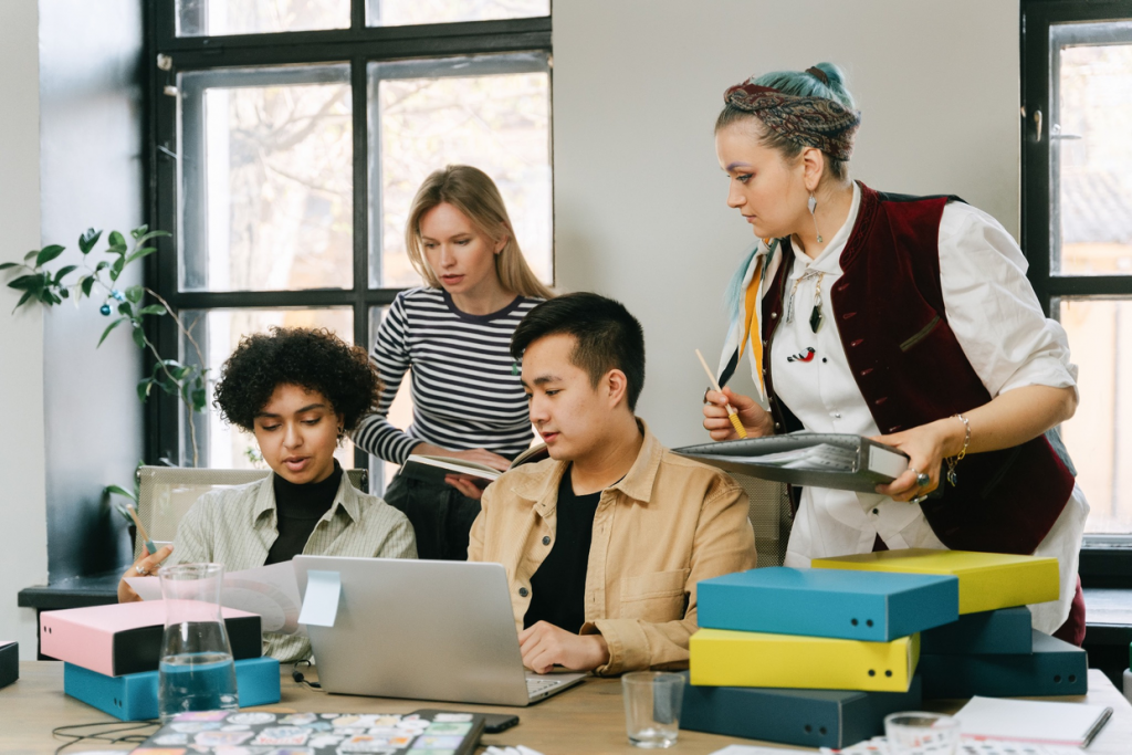 Small business team using the best website builder for small business